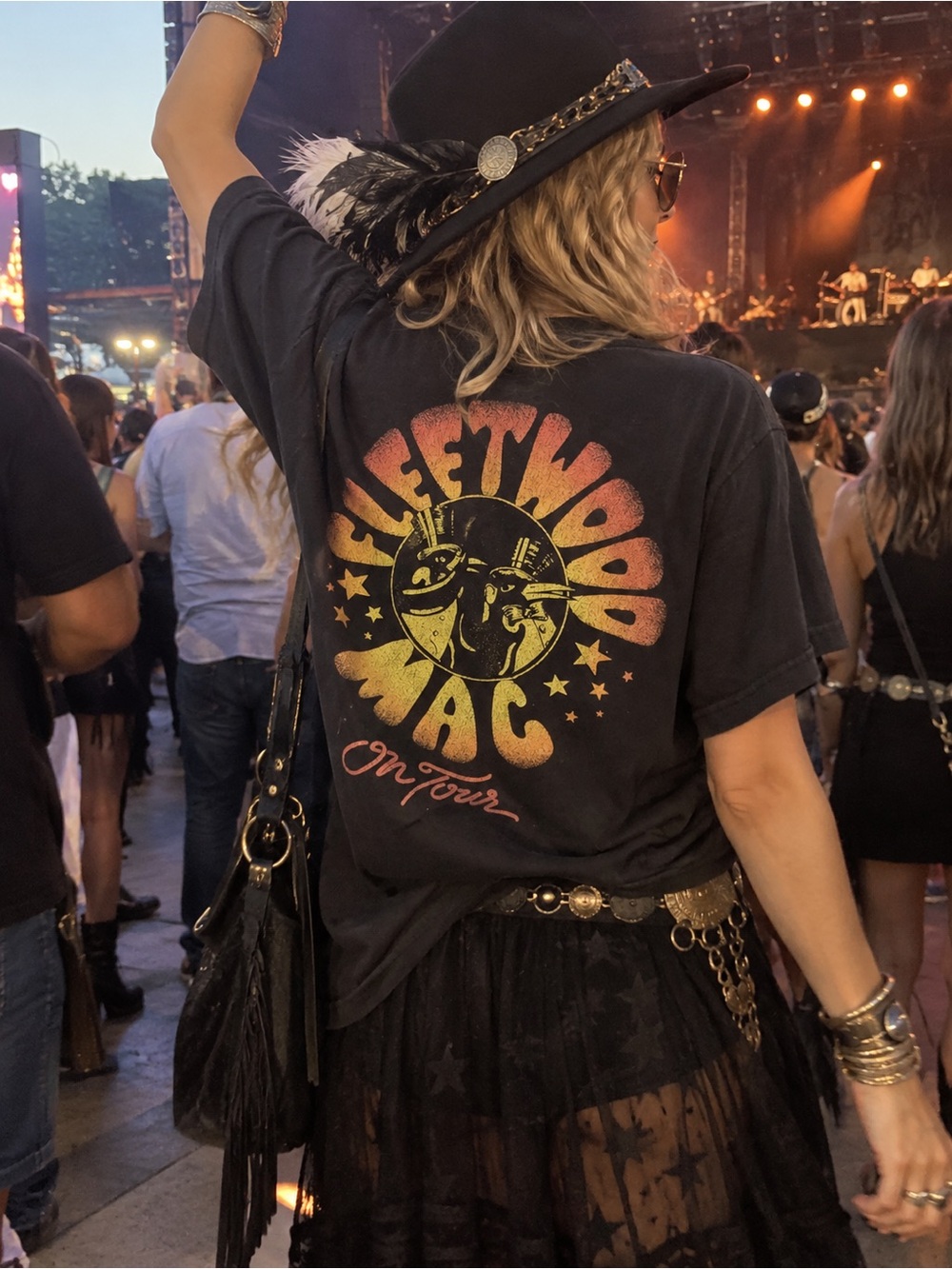 Fleetwood Mac Official 2019 On Tour Graphic Band Tee Black Size L 100% Cotton